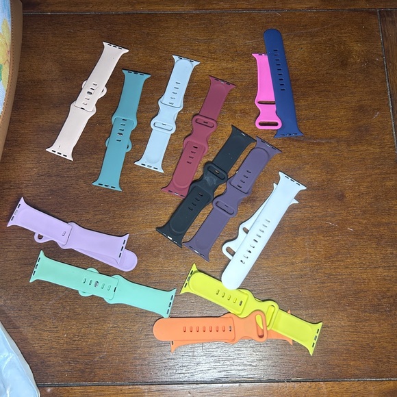 Accessories - Colorful Silicone Watch Bands Set